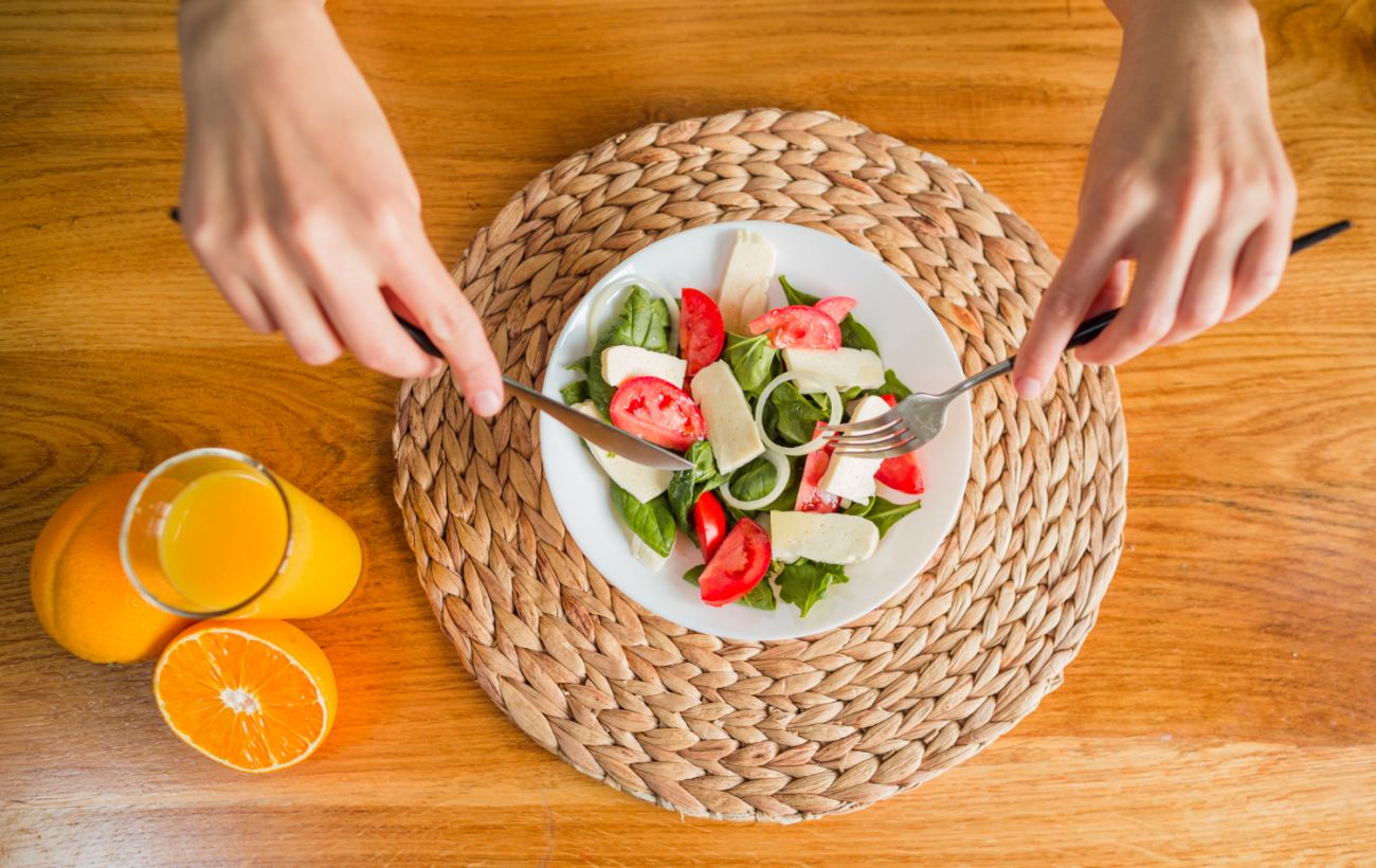 Duy trì thói quen ăn uống đa dạng để hấp thu vitamin tự nhiên